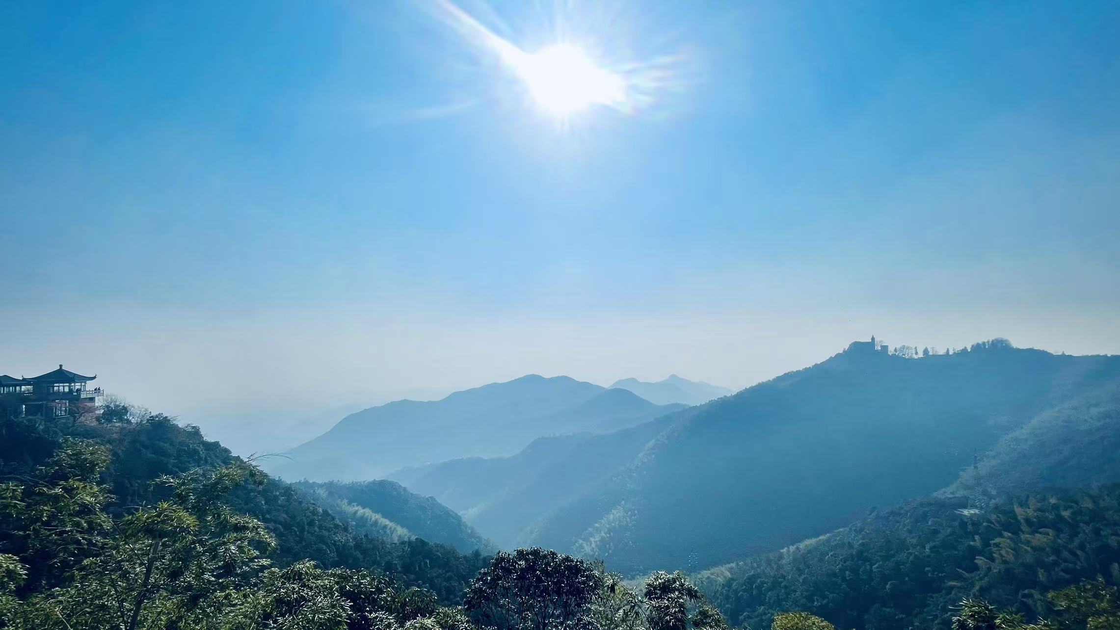 At the top of Mo Gan Shan